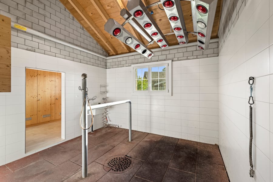 Solarium-Waschplatz
